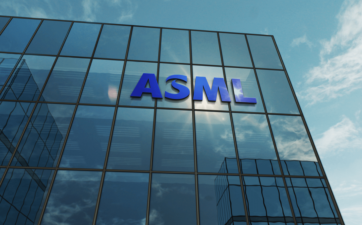 ASML begint 2024 in het rood